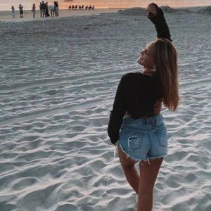 Meet your Posher, Tori